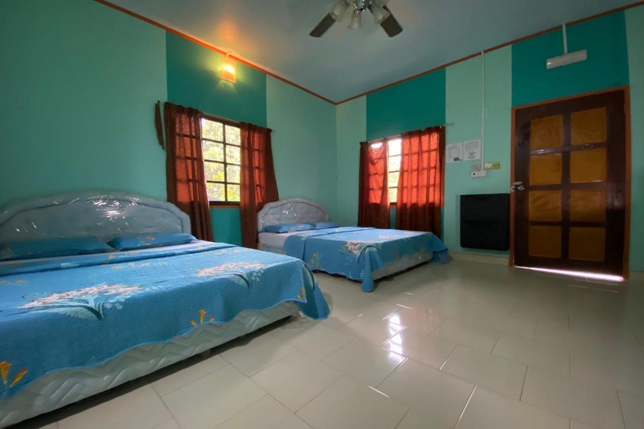 Oyo Home 90286 Yuna Bamboo Rest & Stay Ranau Kültér fotó