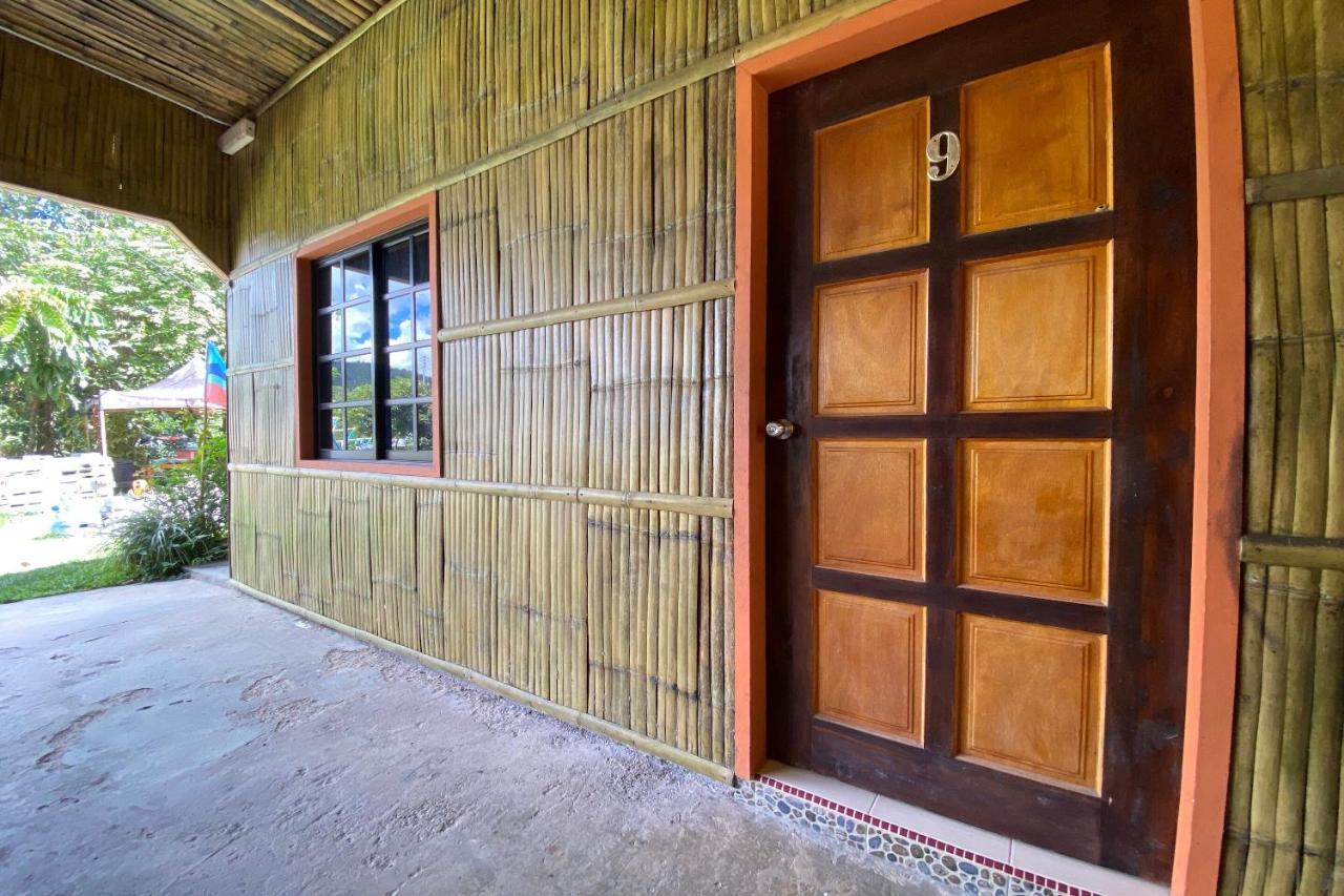 Oyo Home 90286 Yuna Bamboo Rest & Stay Ranau Kültér fotó